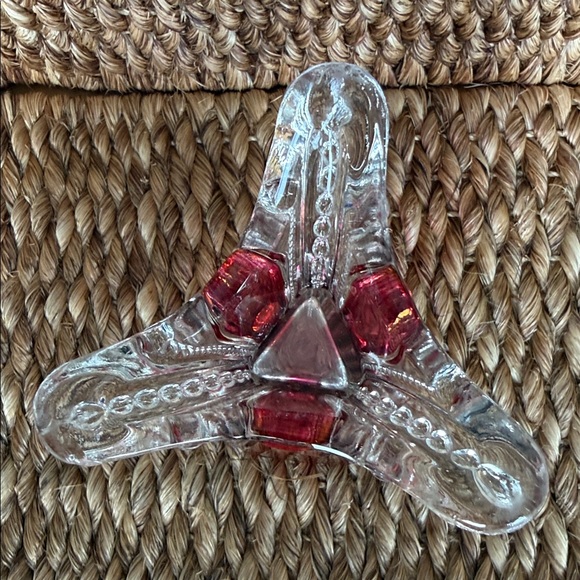 Vintage Cranberry Flash Triangle Footed Button Zipper Glass Vase 8.75” - Picture 13 of 17